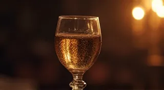 The Blind Tasting: Refining Perception Through Focused Observation